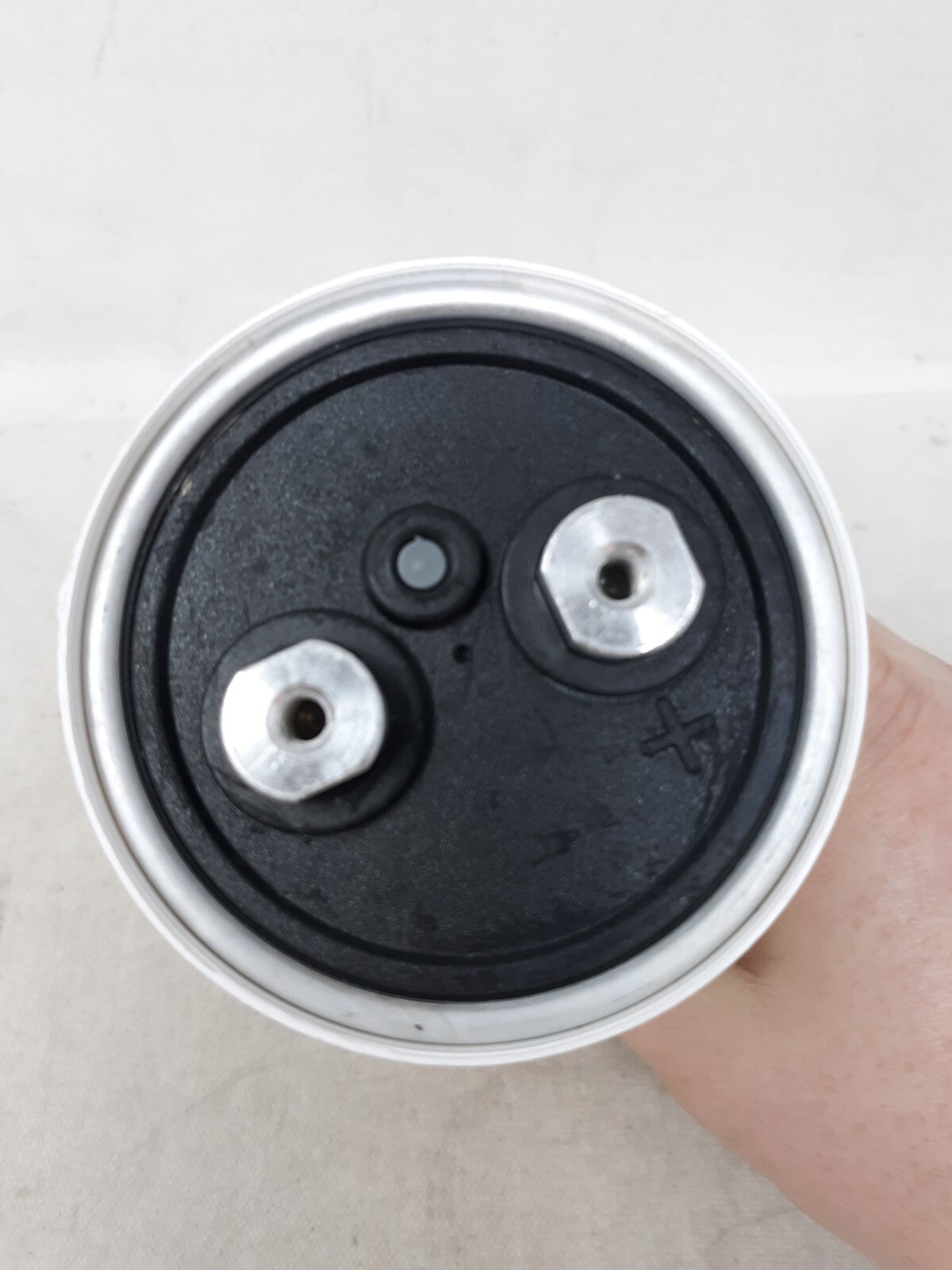 KEMET 2200uF 500 VDC Capacitor Aluminum Electrolytic PEH200ZV4220MB2