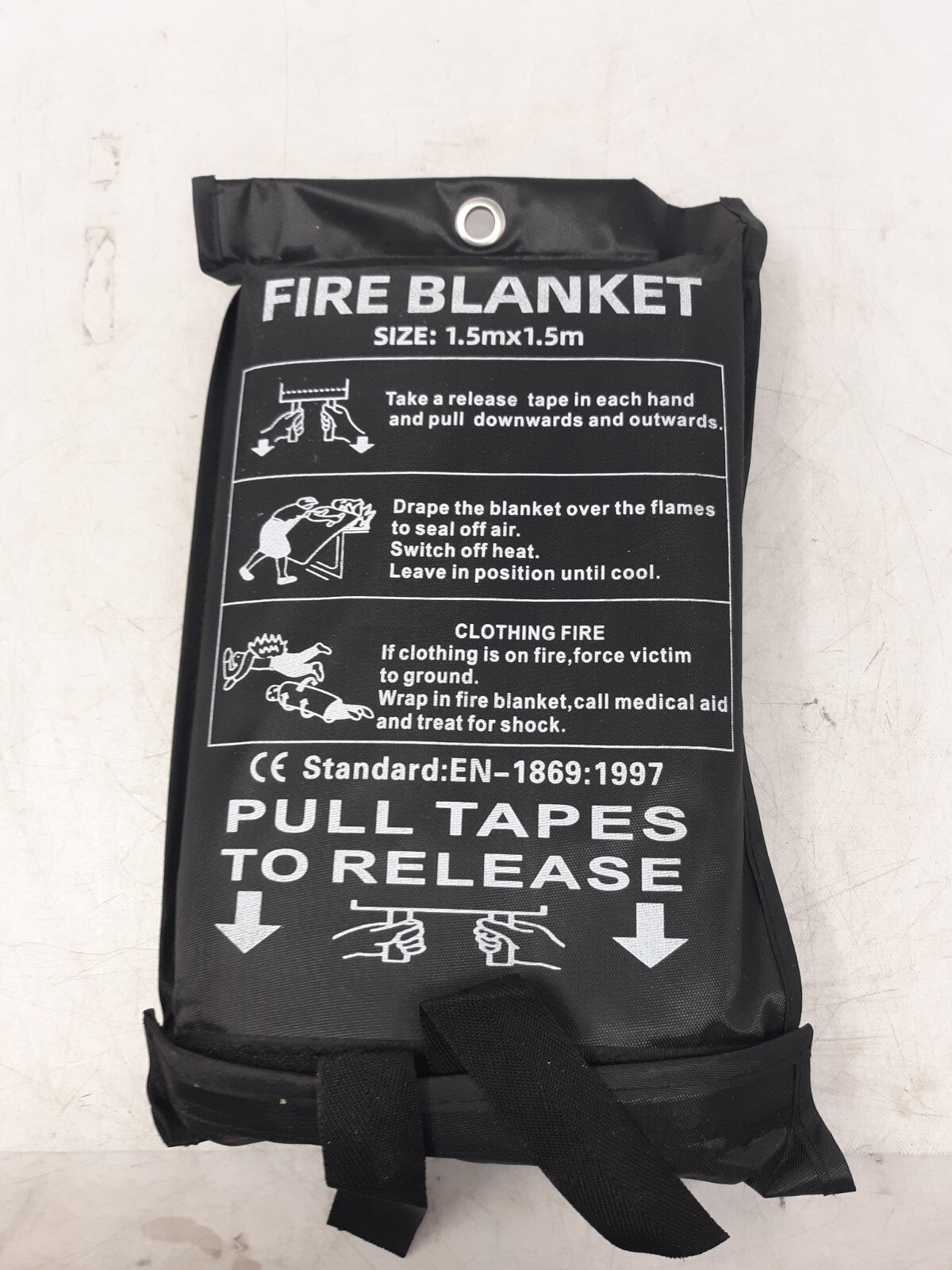 Safecastle 1.5m x 1.5m Fire Blanket Emergency Flame Retardant Safety Cover