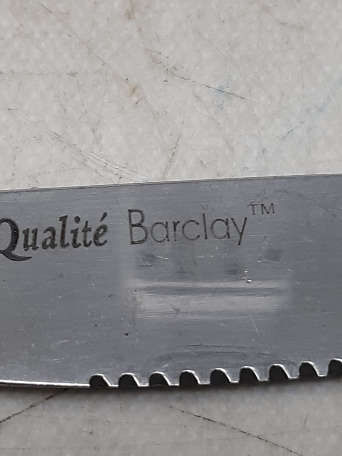 Lot of 6 Qualite Barclay Dinner Knives