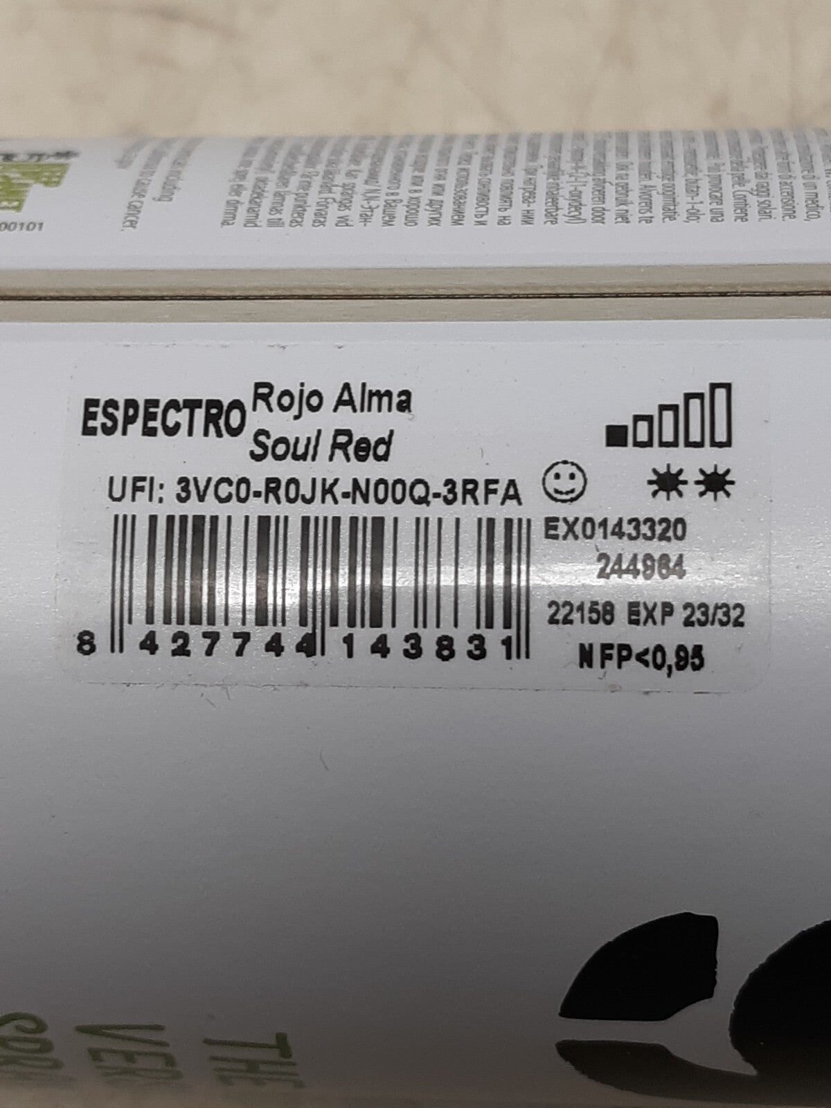 Montana Colors MTN 94 Spray Paint Soul Red - 400ml Matte