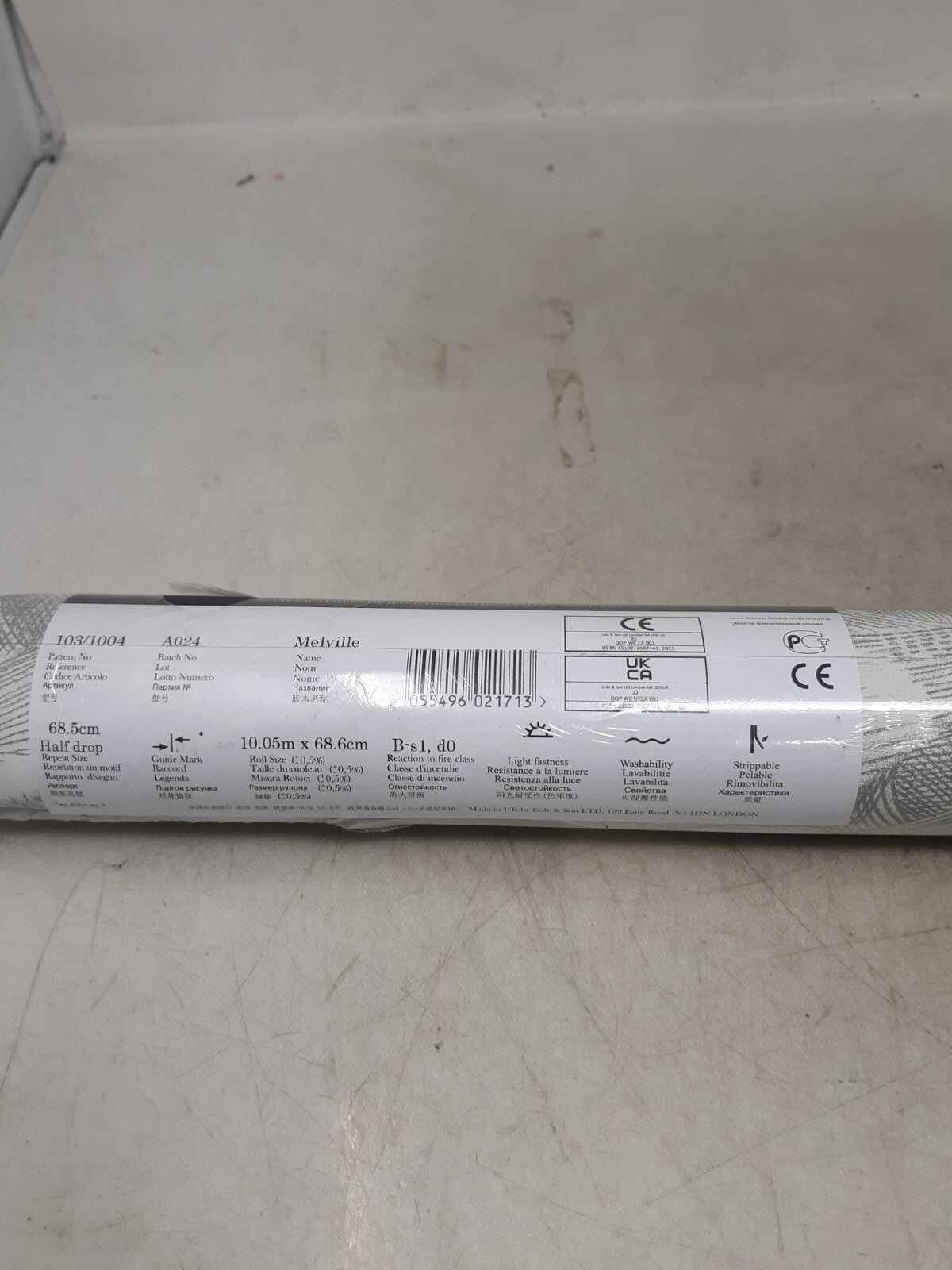 1 Roll of Cole & Son Melville Wallpaper 103/1004 Colour Stone & Chalk