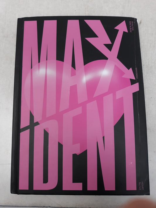 Stray Kids - Maxident (2022, CD, Heart Version) Poster,Photocards,Postcard,Book