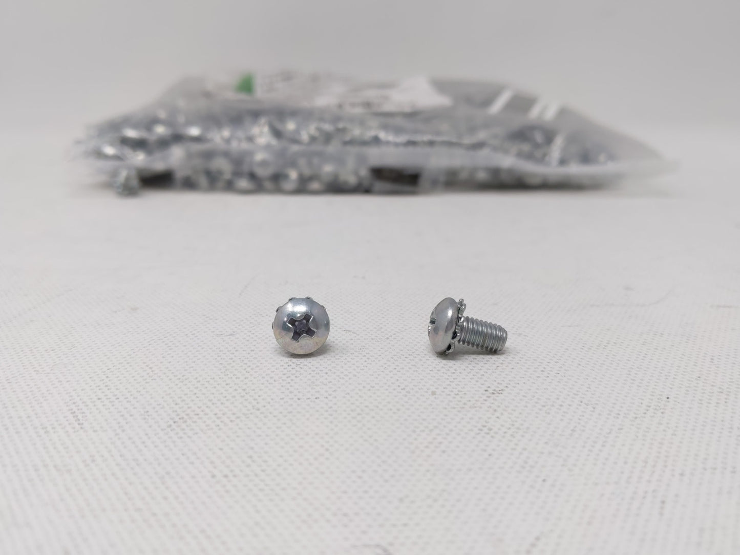 INFINEX philips truss cross screw + external tooth washer Approx 1200pcs