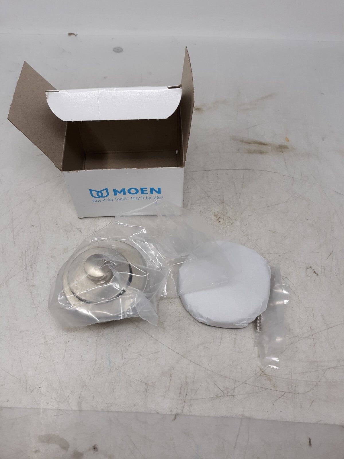 T90331BN Moen Tub and Shower Drain in Brushed Nickel
