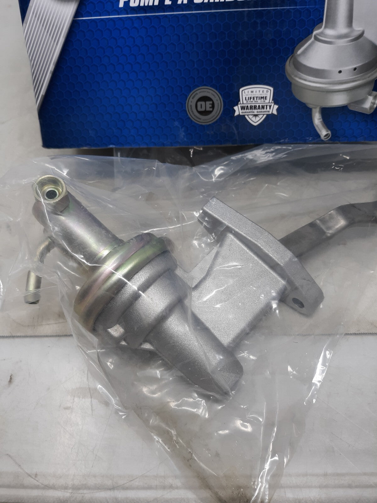 Mechanical Fuel Pump CARQUEST 3541154