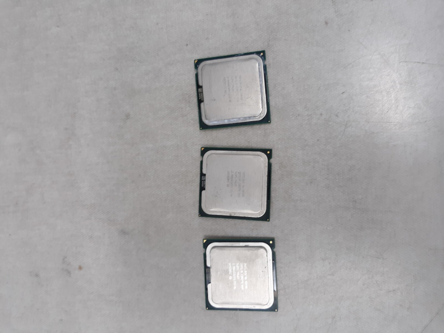 Intel Core 2 Duo E8400 - 3.00 GHz Dual-Core (SLB9J) Processor Lot of 3