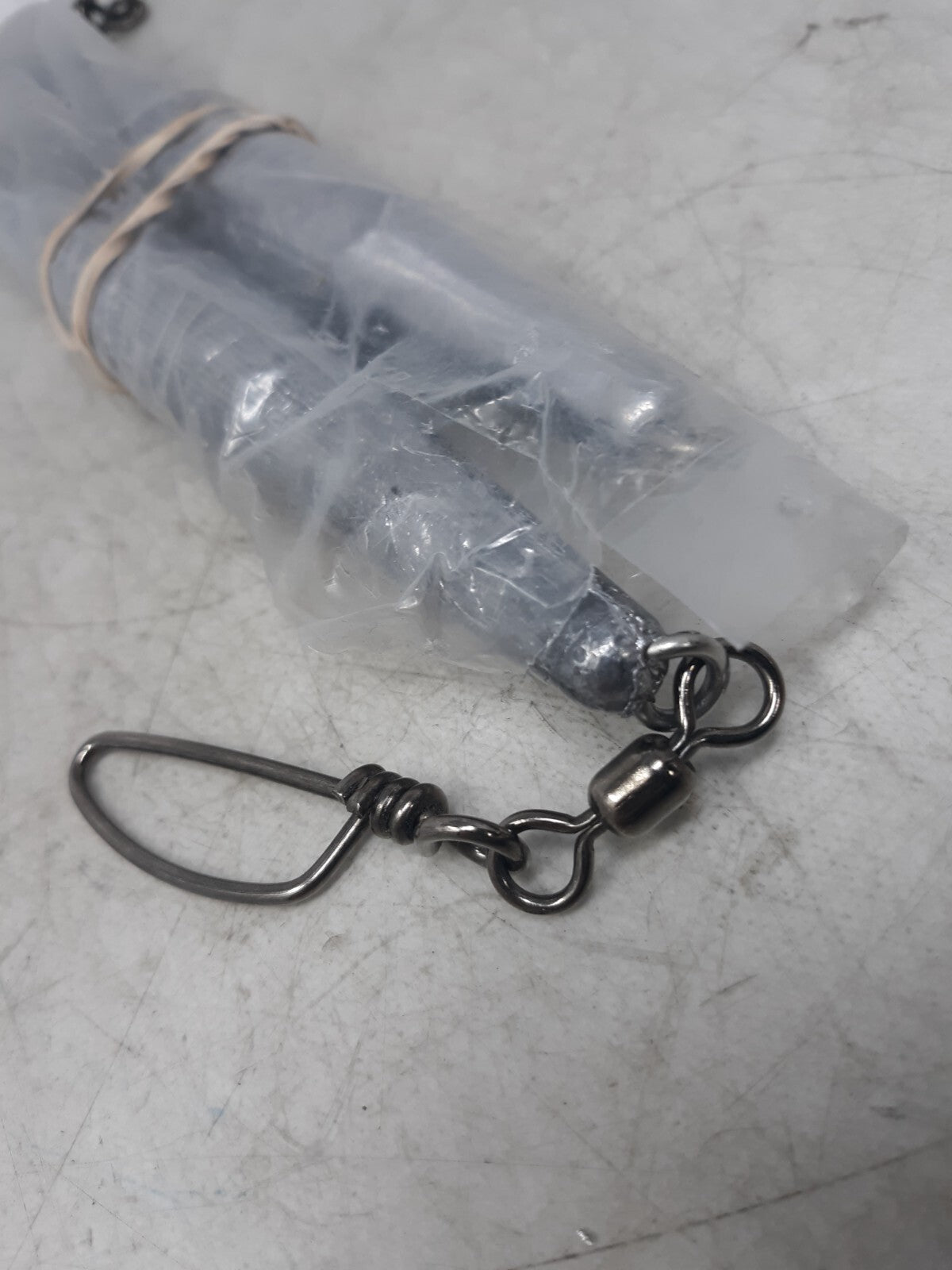 Sea Striker 16 oz Trolling Bar Inline Lead Weights with Swivels – Pack of 2