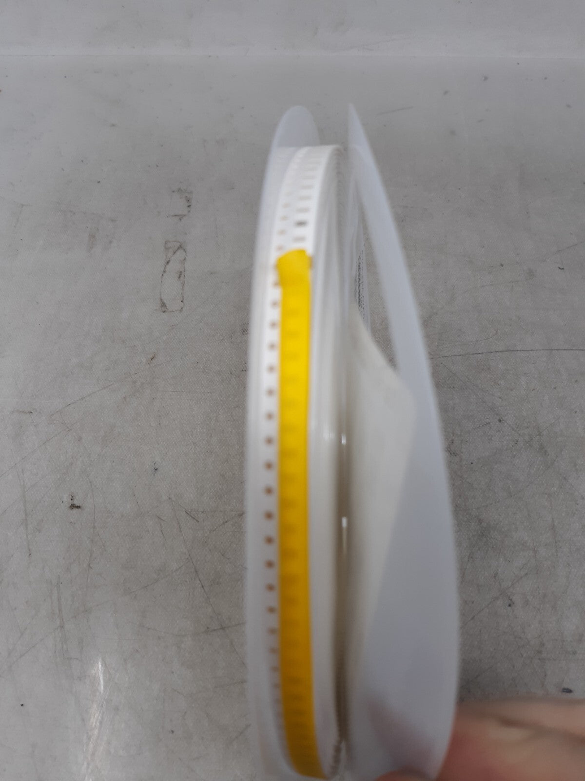 4000 REEL - AVX KYOCERA 08055C104KAT2A Capacitor 0.1UF 50V MLCC Ceramic X7R SMD