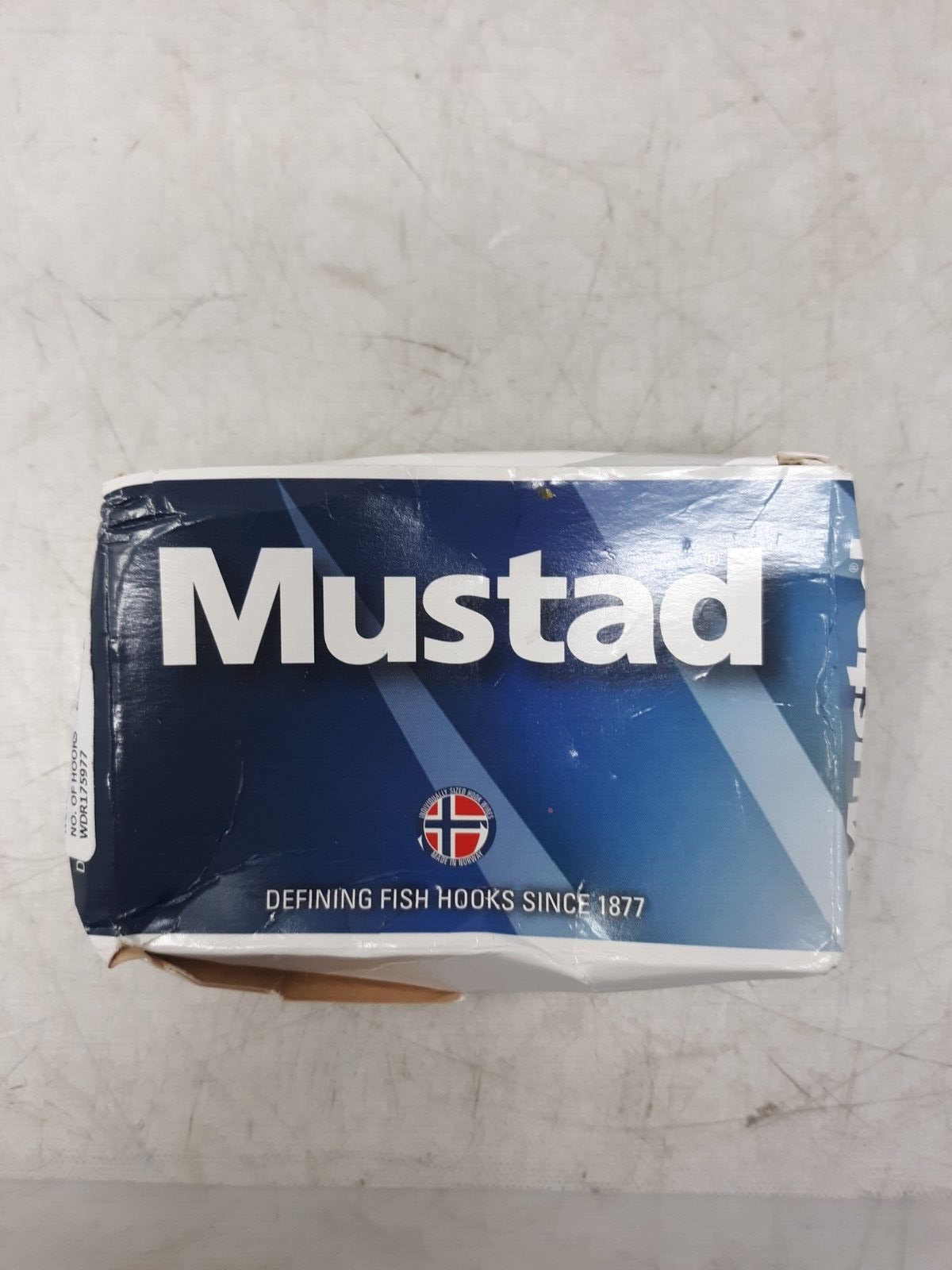 Mustad Wide Gap Hooks 2/0 37140-BR Lot of 10 Packs (80 Hooks Total)