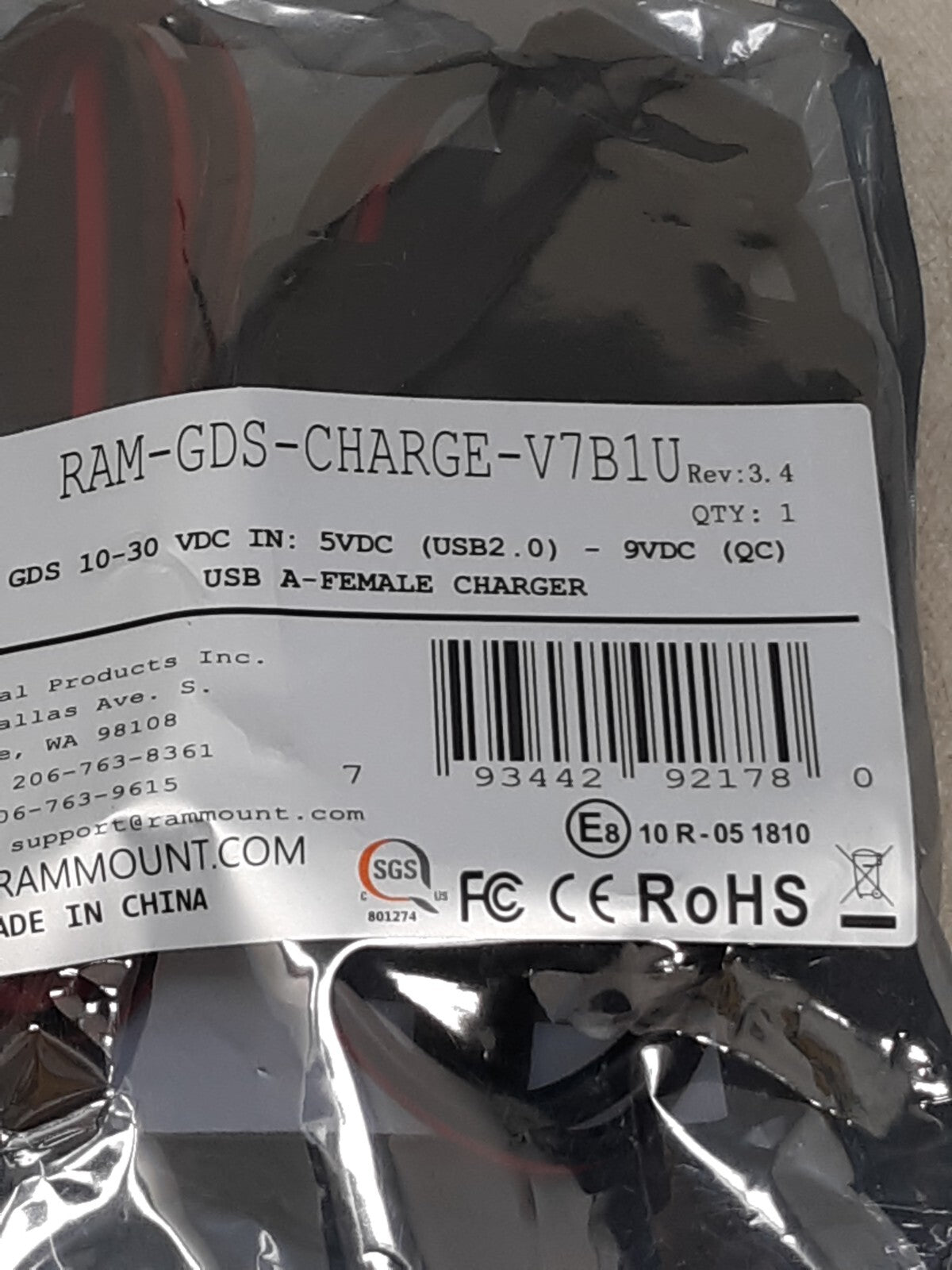 RAM-GDS-CHARGE-V7B1U GDS® Modular 10-30V Hardwire Charger with Female USB Type A