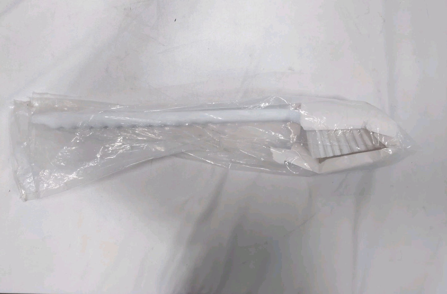 Sparta 20" Floater Scrub Brush Polyester Bristles White