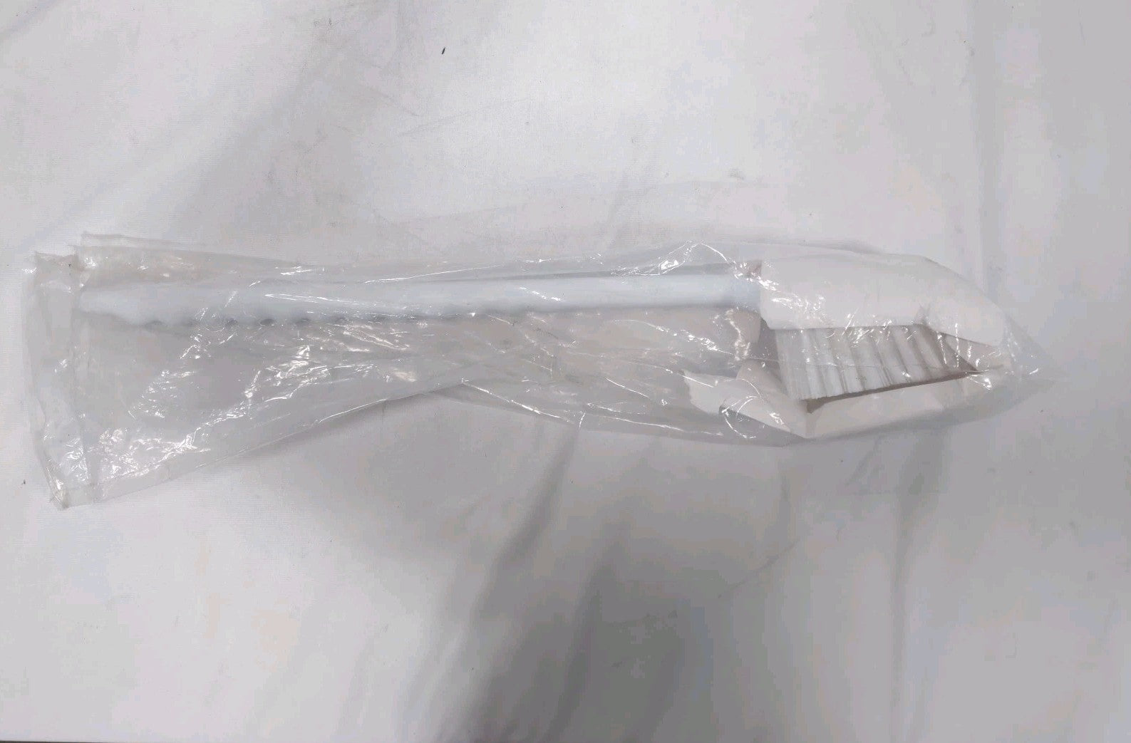 Sparta 20" Floater Scrub Brush Polyester Bristles White