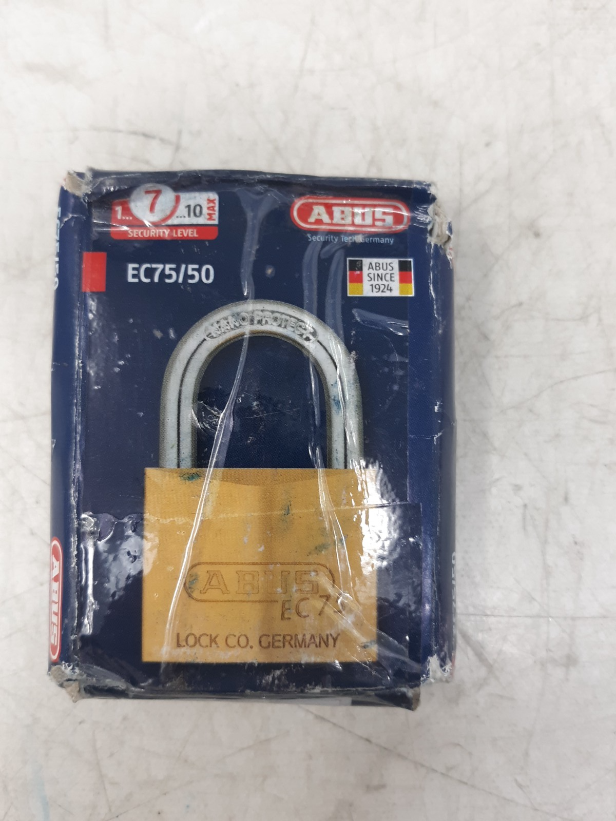 ABUS EC75/50 Brass Padlock Keyed Alike KA7562 – 2 Keys, 50mm Hardened Shackle