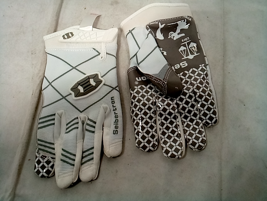 Super grip football gloves Large Size