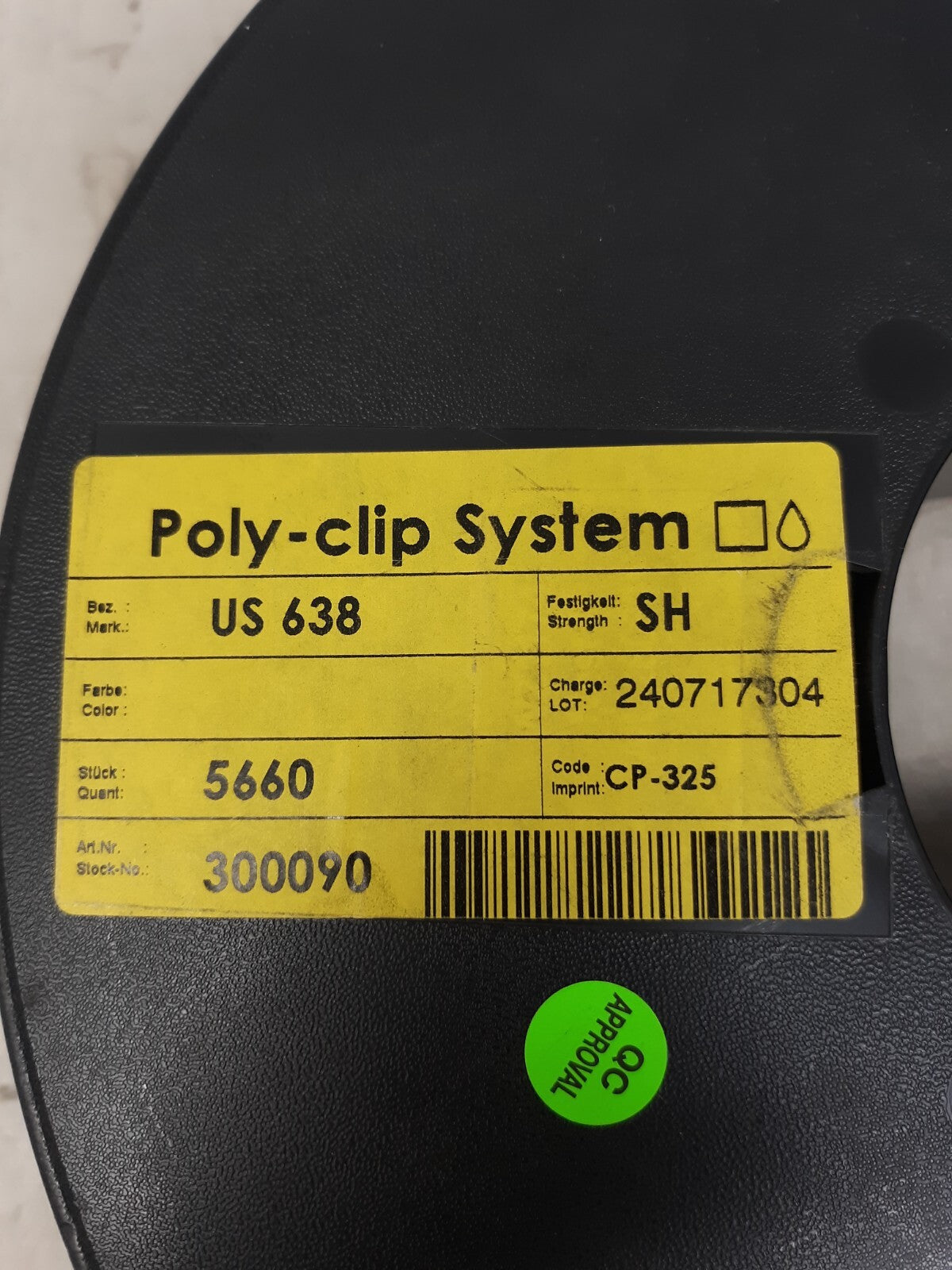 Roll of 4500 Poly-clip System US 638 300090 Clips