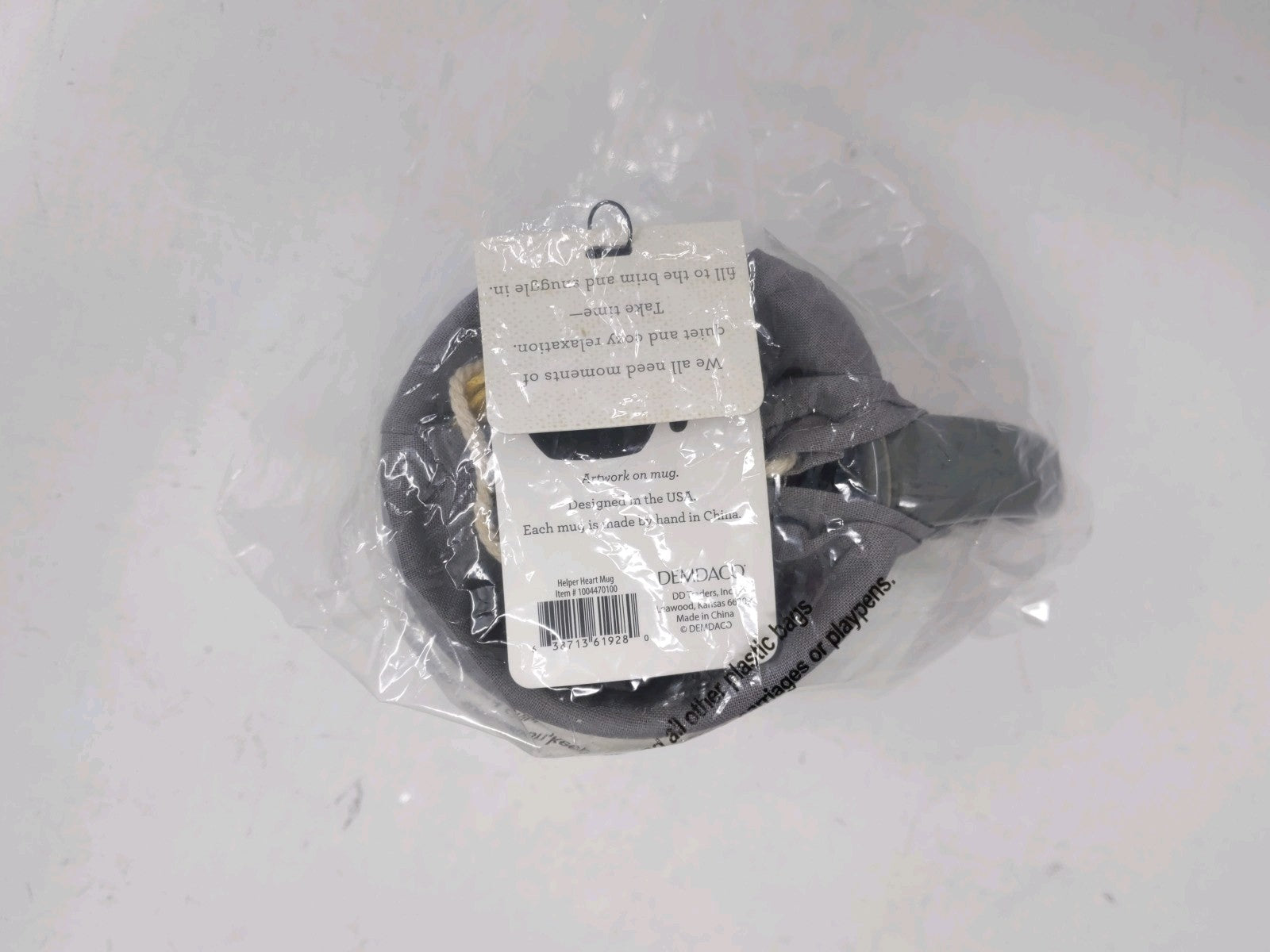 NWT DEMDACO The warm Heart mug -Thankful-16 ounces Coffee/Tea/Cocoa Mug With Bag