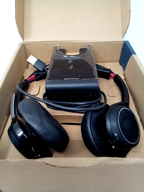 POLY Voyager Focus UC Headset Wireless Head-band Office/Call...