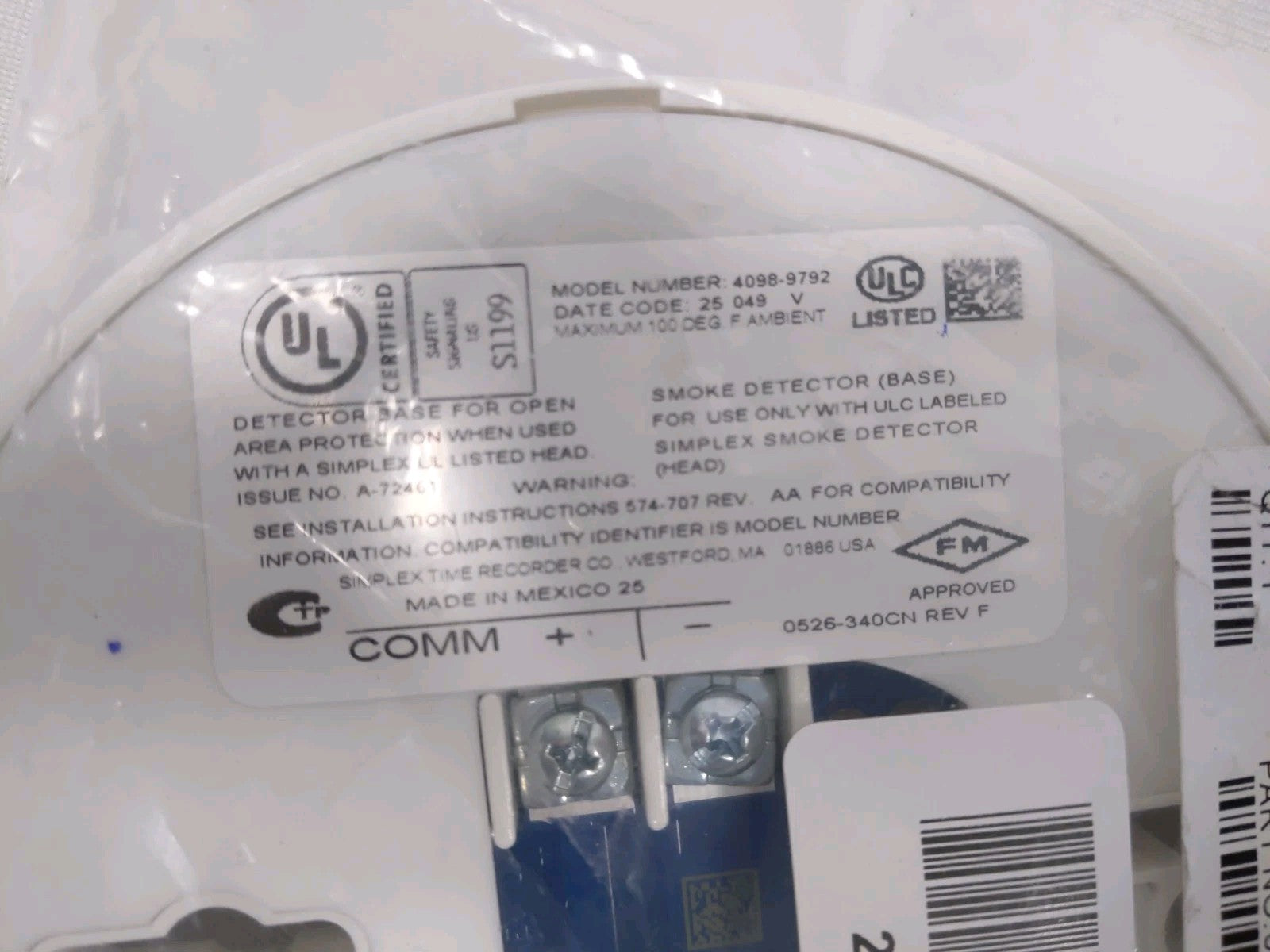Simplex 4098-9792 /  0677197CN SSD Sensor Base - White- 1 pc