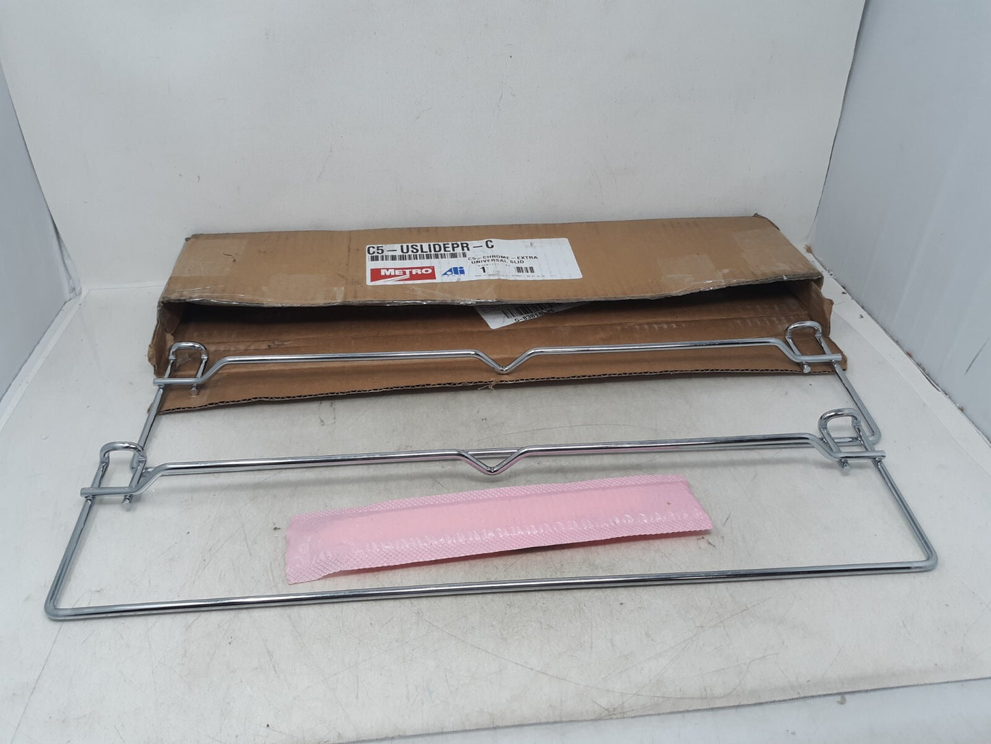 Intermetro 1 Pair Chrome Slides G11-032 W C5-USLIDEPR-C