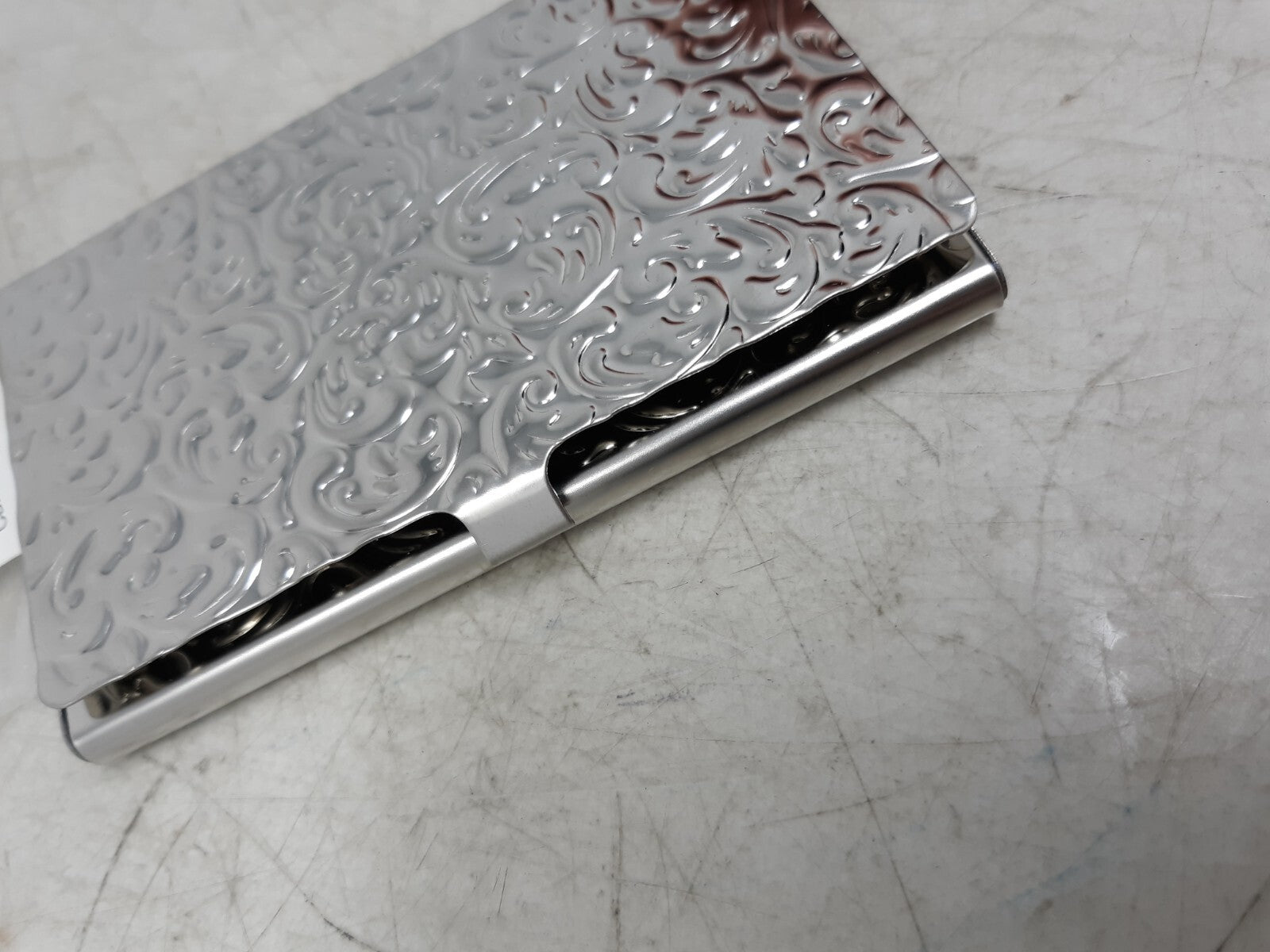Stainless Steel Damask Emmbossed Card Holder