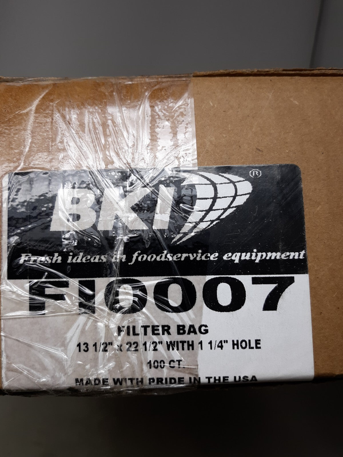 BKI F10007 Filter Bags 13 1/2” x 22 1/2” with 1 1/4” Hole - 100 CT Foodservice
