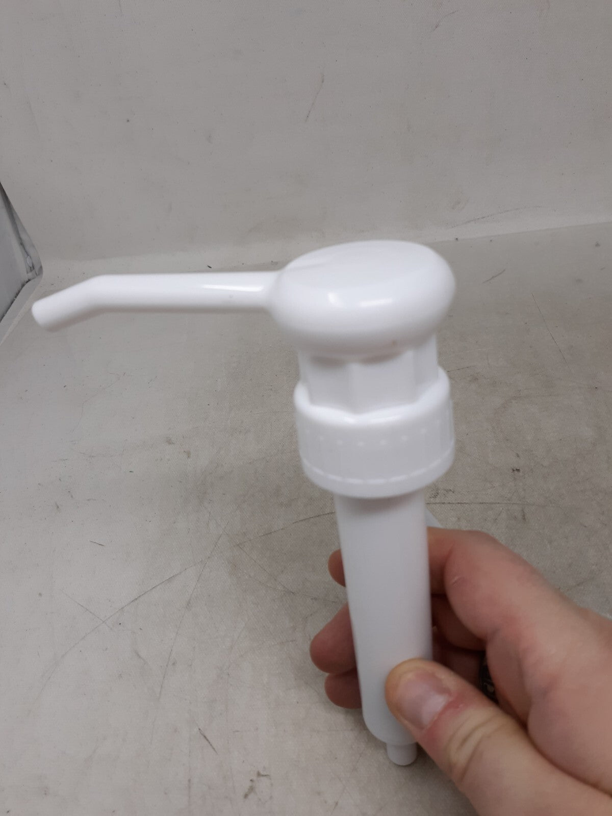 Squeeze Press Nozzle Oil Sprayer for Home Kitchen Restaurant Tools
