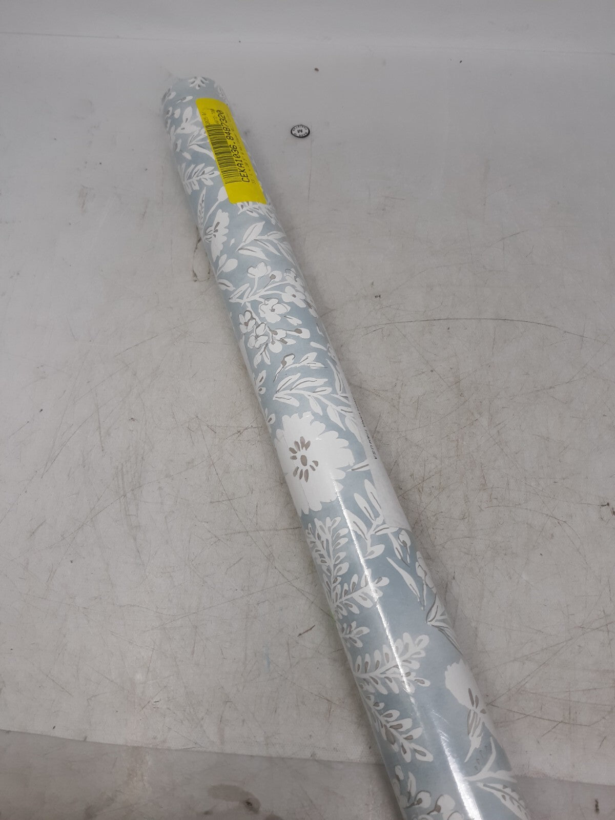 Chesapeake SureStrip Pre-Pasted Wallpaper YK70053 Blue Floral 20.5” x 33’