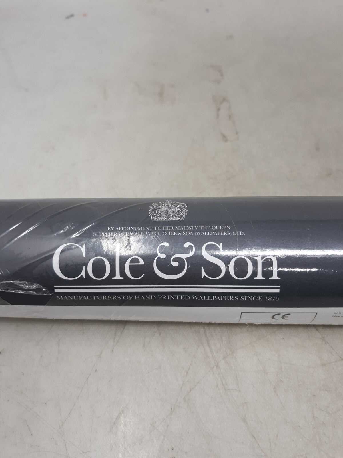1 Roll of Cole & Son Melville Wallpaper 103/1004 Colour Stone & Chalk