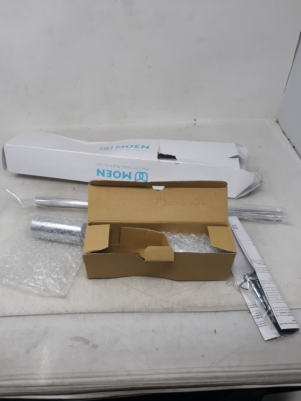 Moen YB0418CH Align 18" Towel Bar, Chrome