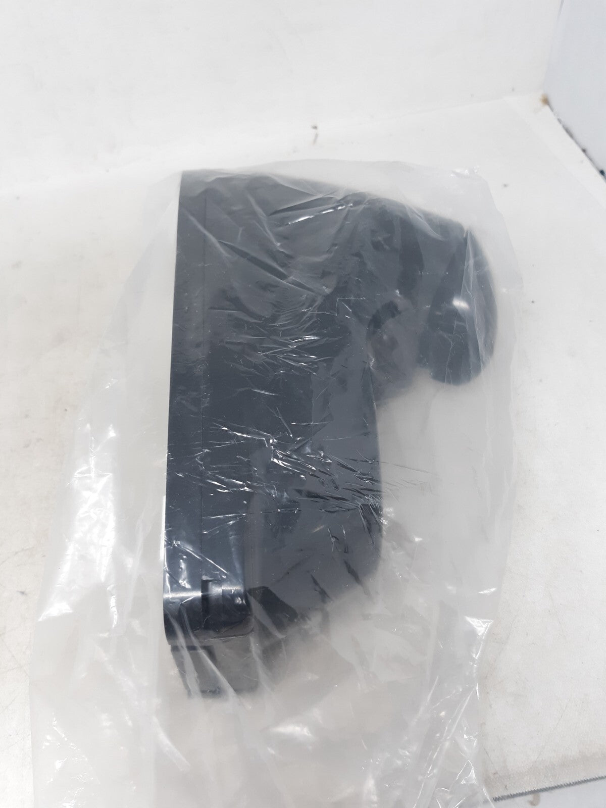 1 L Push Operation Foam Hand Soap Dispenser Wall Mount, Plastic Black