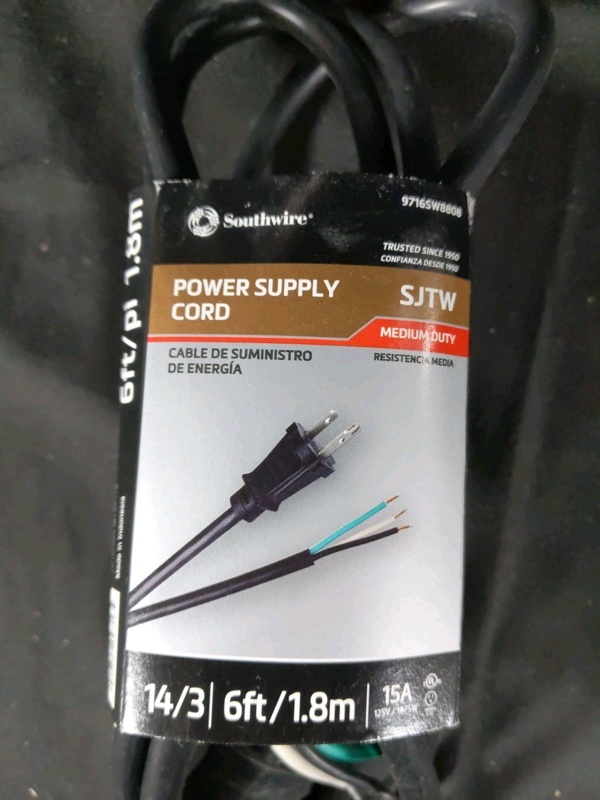 Southwire 14/3 Power Tool Replacement Cord - 6-Foot, Black 15 A 9716SW8808 SJTW
