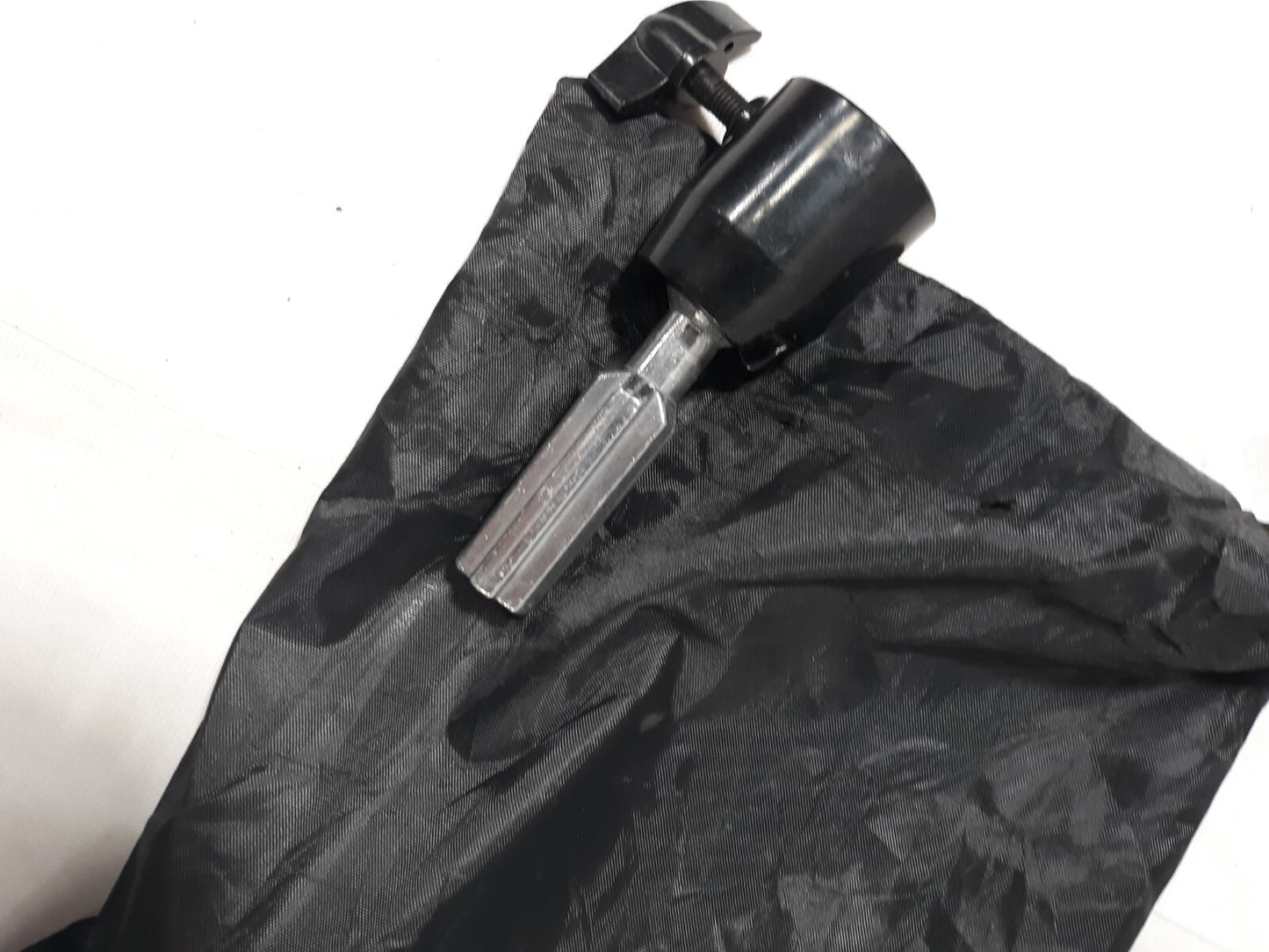 Hair Art Metal Tripod Black