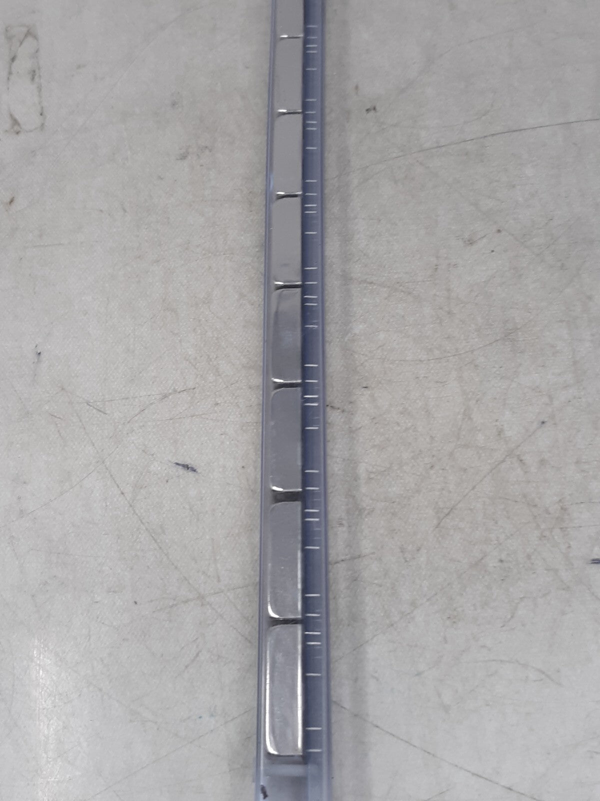 Lot of 10 VKC03-48S05 Astrodyne