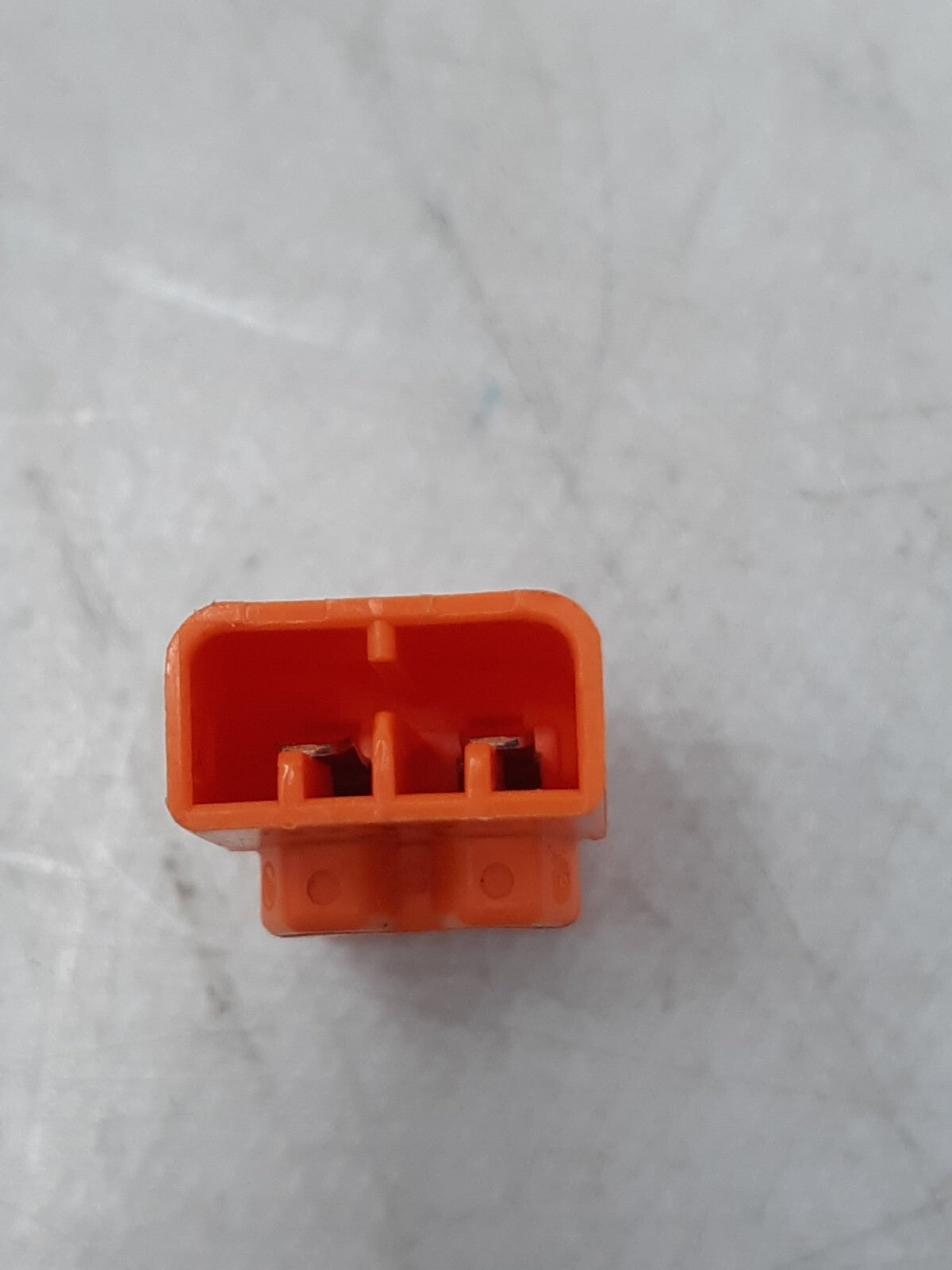 Lot of 250 IDEAL 30-682 18AWG Solid 2-Wire PowerPlug® Luminaire Disconnect