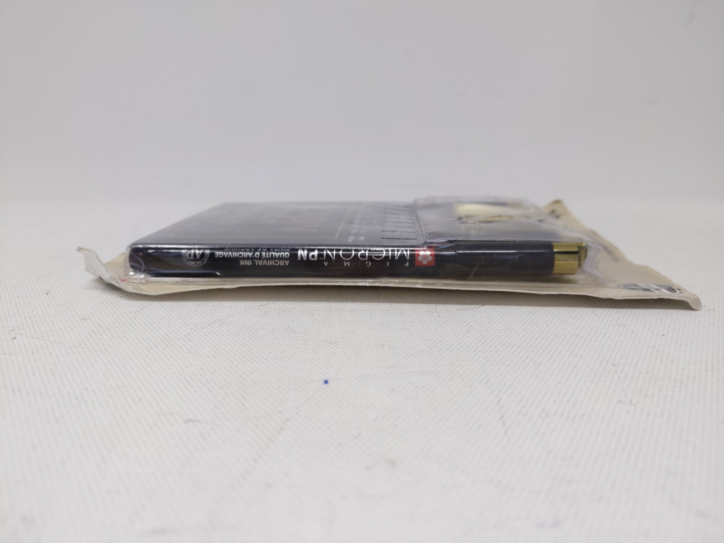 Micron Pigma Sakura 100th anniversary limited edition 10 pens Black Barrel Set