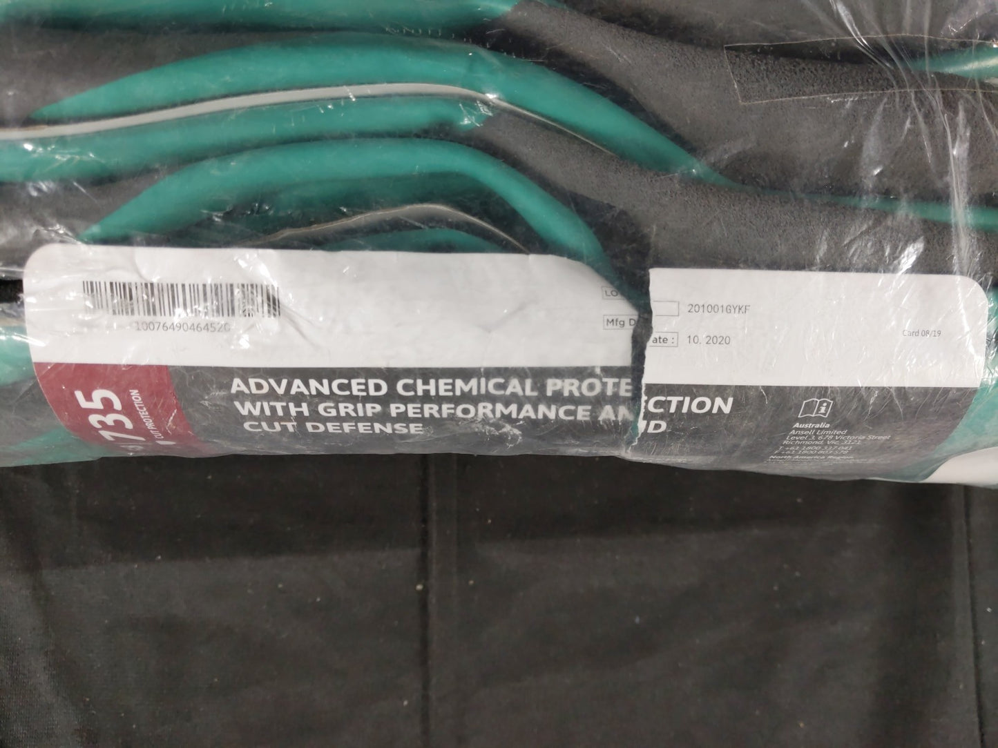 ANSELL 58-735 AlphaTec Chemical Resistant Cut Proof Work Gloves - Size 10 6 Pair