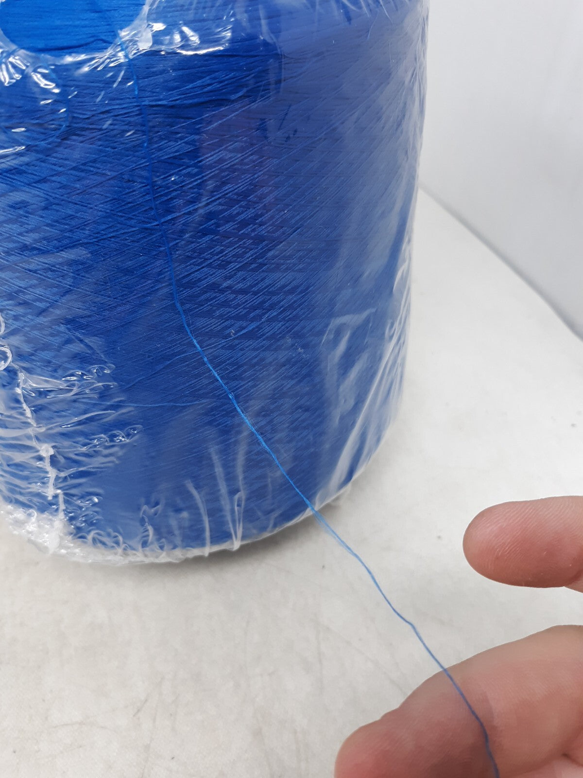 8000 Yards Industrial Overlock Sewing Machine Polyester Thread Sewing Blue