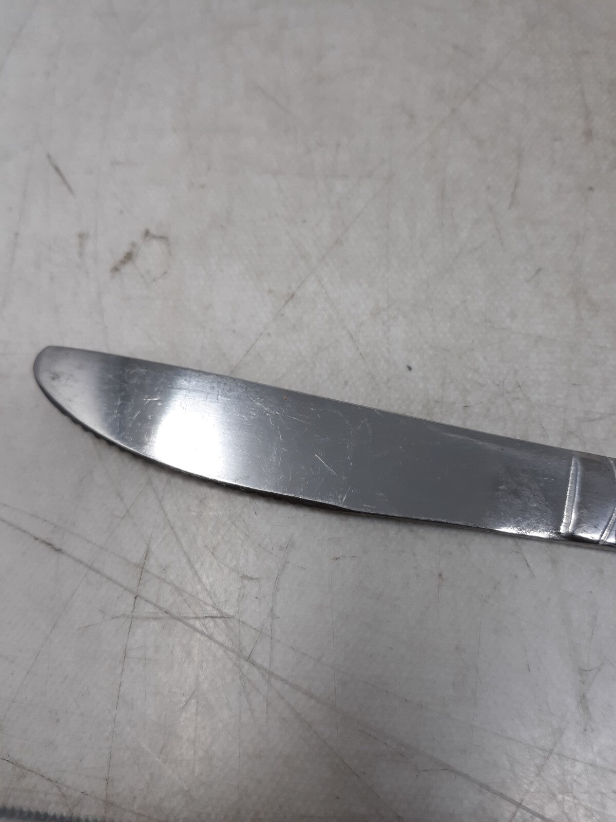 Lot of 6 Qualite Barclay Dinner Knives