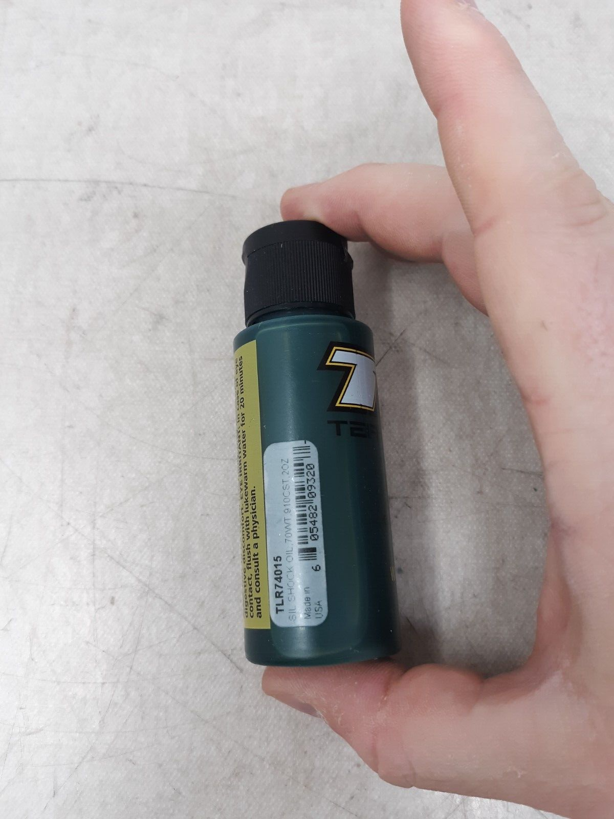 Losi TLR74015 Silicone Shock Oil, 70WT, 910CST, 2oz Bottle