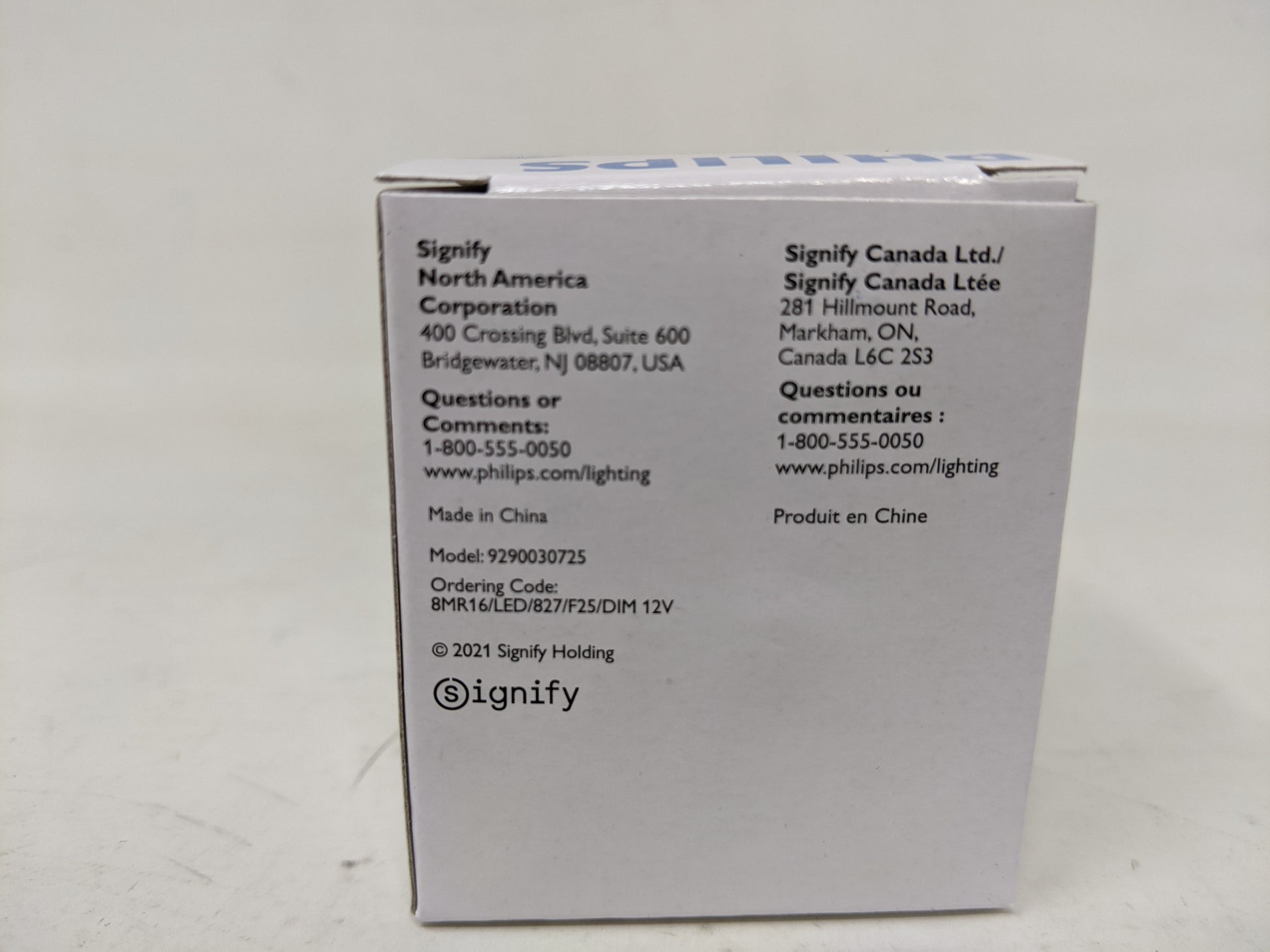 Case of 10 Philips 75 W Replacement LED Bulbs - 8 Watt, 600 Lumen