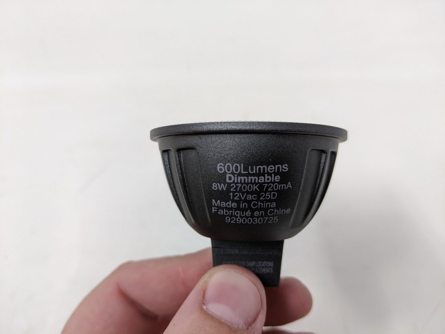 Case of 10 Philips 75 W Replacement LED Bulbs - 8 Watt, 600 Lumen