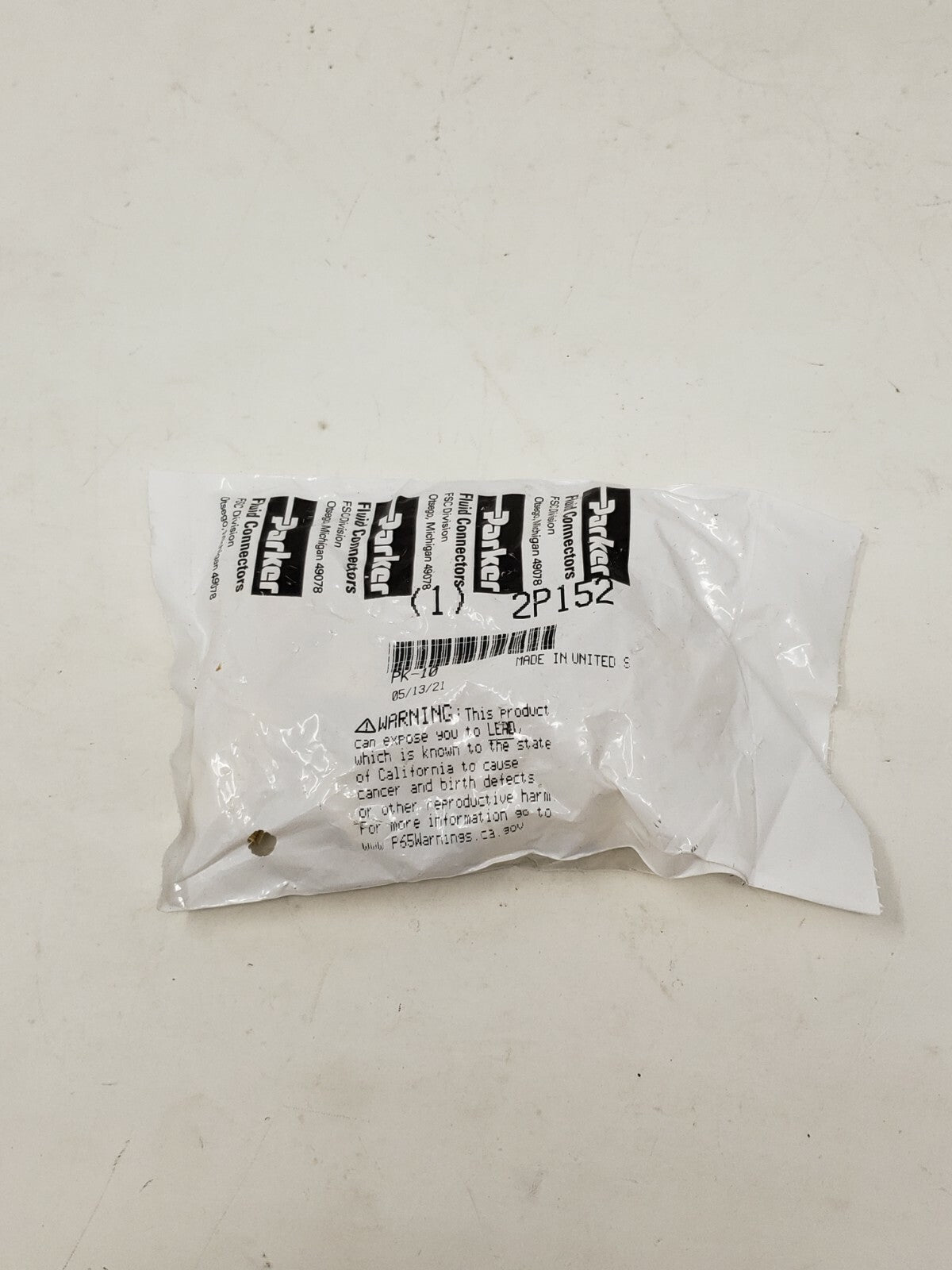 LOT OF 4-Parker Fluid Connectors-2P152-Pk-10