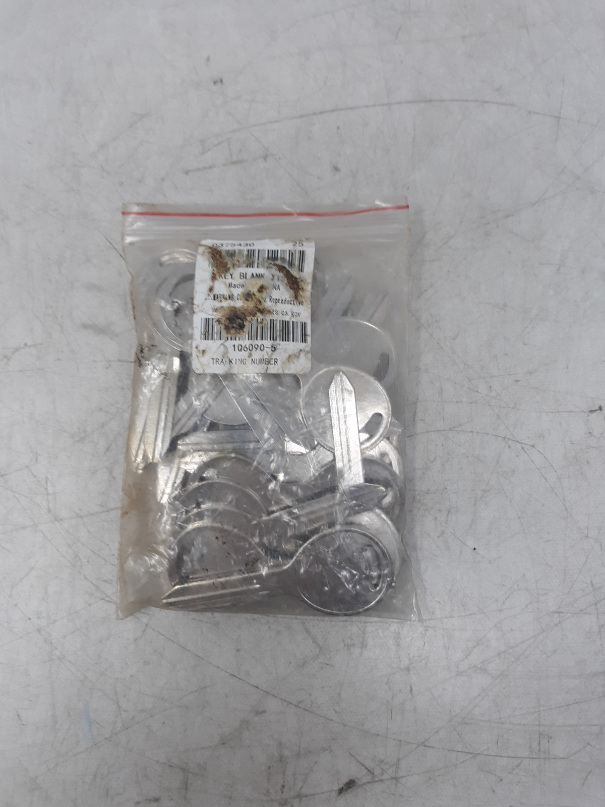 Lot of 25 Silver Key Blanks – Uncut, Residential/Utility Type, Bulk Pack