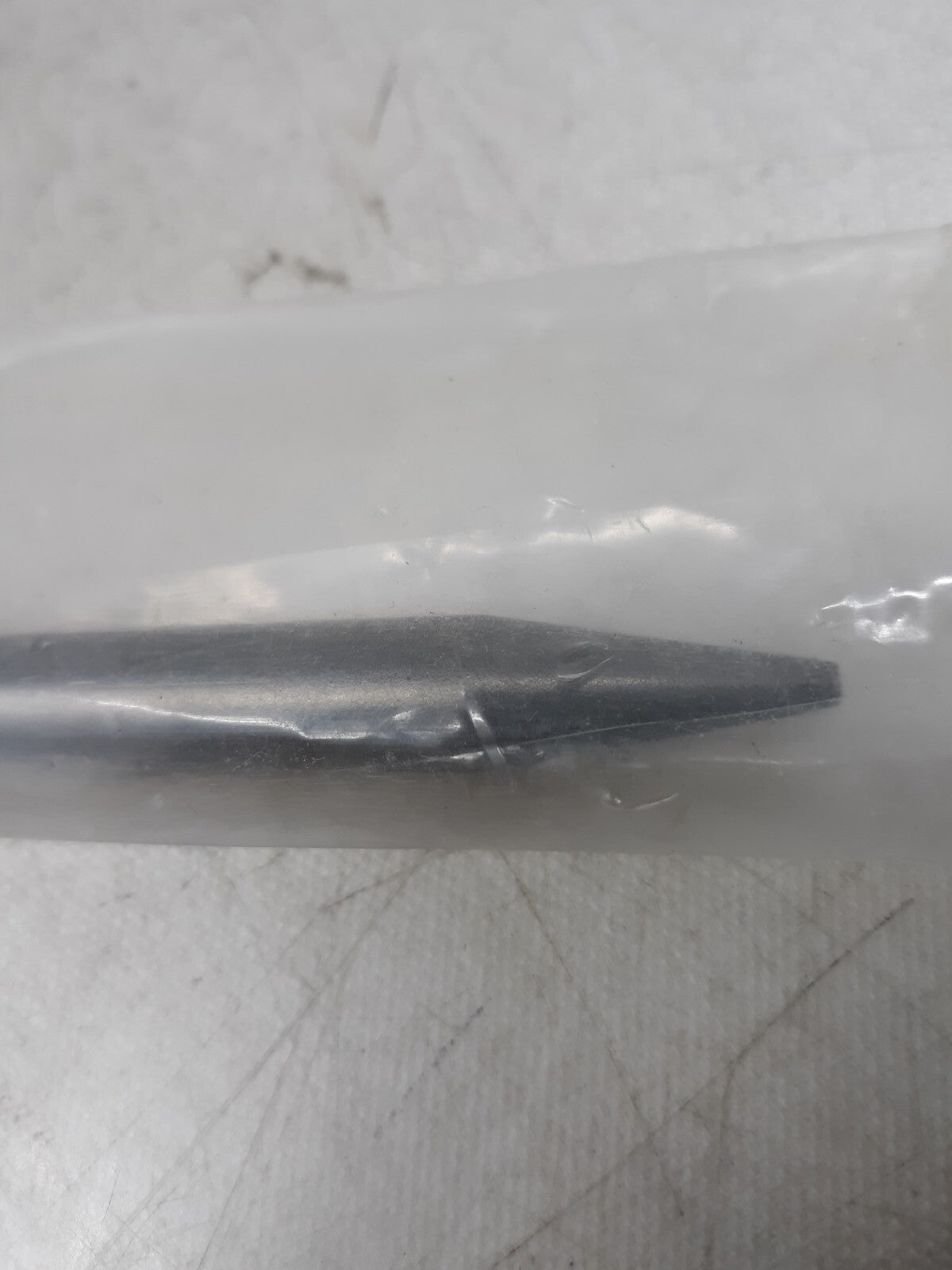 Mac Tools AH925XP 0.401 Shank Pencil Point Nut Splitter Air Hammer Bit 18"