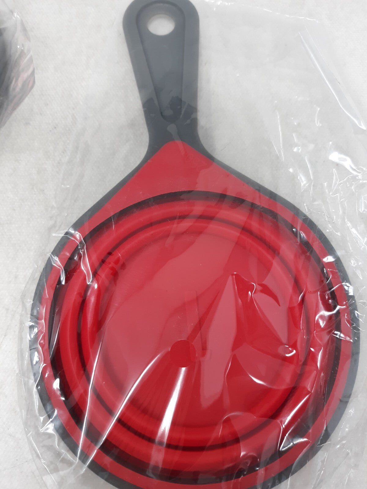 Lot of 3 Collapsible Measuring Cups (1 cup/237ml)