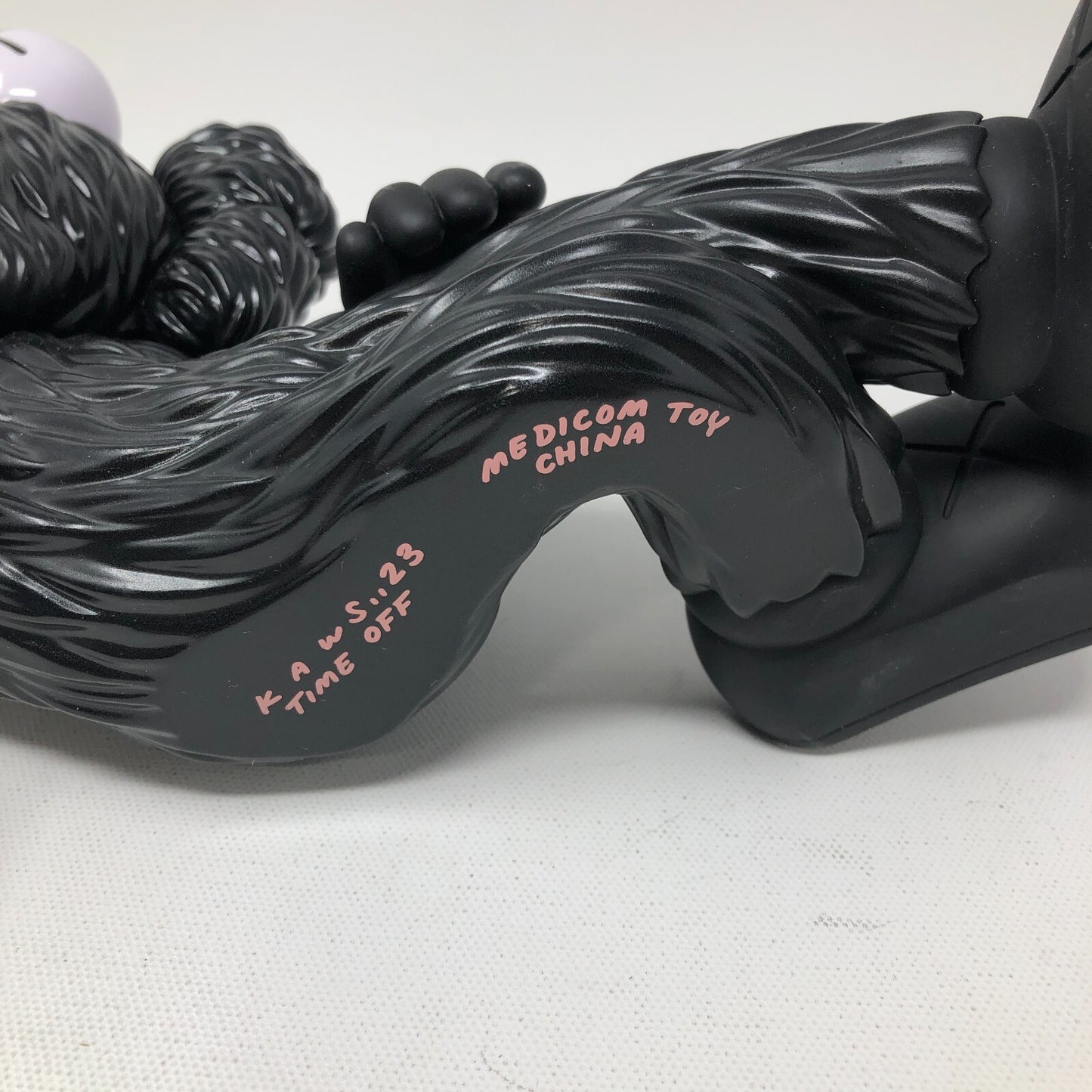 Kaws: Time Off Vinyl Figure