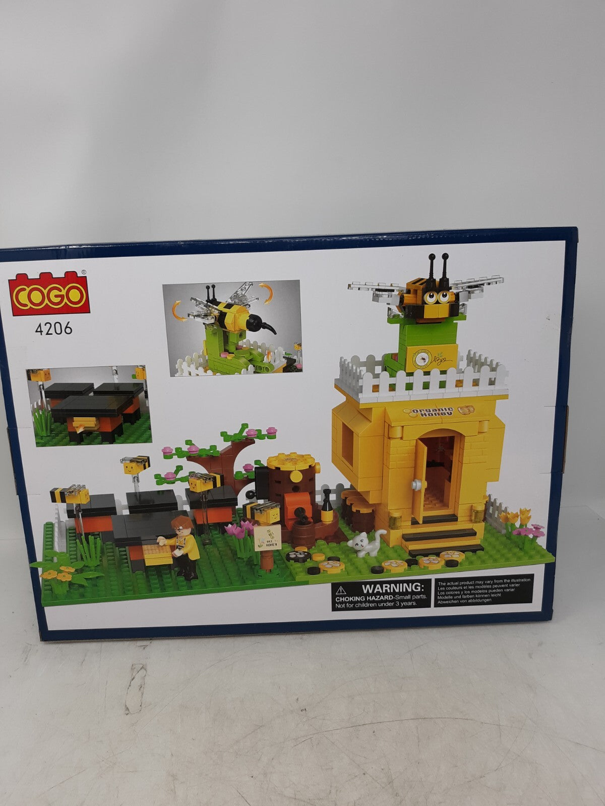 COGO City Bee Farm Building Set (4206) - 468 Pieces Toy for Kids 6+