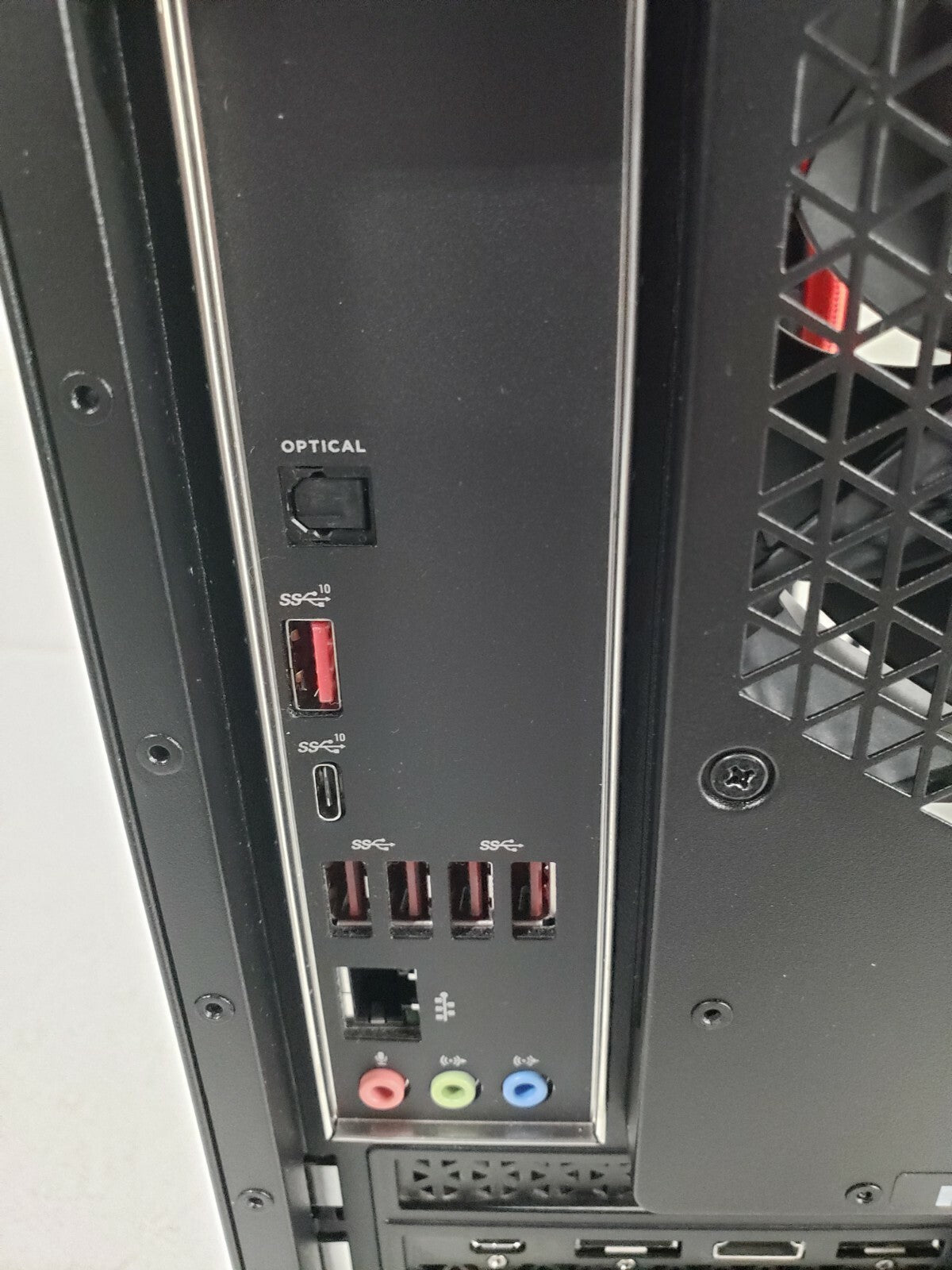 HP - Omen obelisk gaming Desktop computer model 2M09462Q4X Intel i9