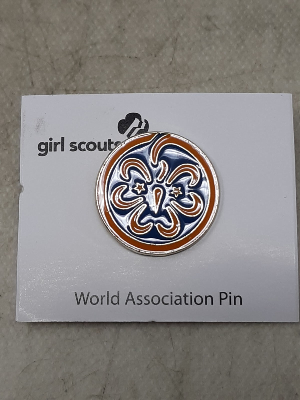 Lot of 12 Girl Scouts Trefoil World Association of Girl Guides WAGGGS Pinback