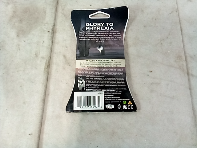 Magic the gathering 12 card phyrexia all will be one set booster - Age 13+